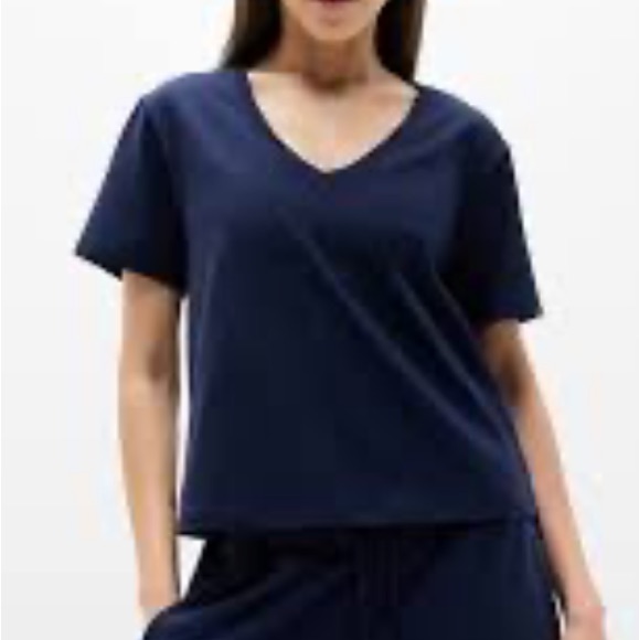Essential V-Neck Tee Lightweight Supima Cotton Fabrication